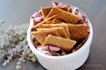 Vegan Flax Crackers