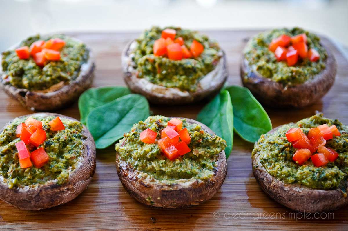 Vegan Thanksgiving Appetizers: Vegan Stuffed Mushrooms