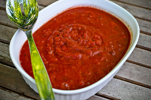 super-easy-vegan-marinara-sauce-clean-green-simple