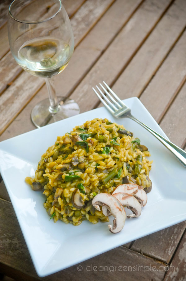 Vegan Risotto with Asparagus & Mushroom