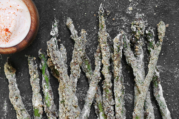 cooked crispy asparagus fries