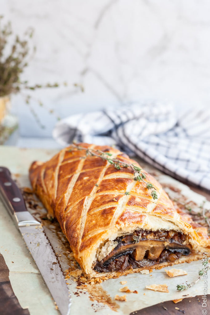 Vegan Thanksgiving Main Dishes: Mushroom Wellington