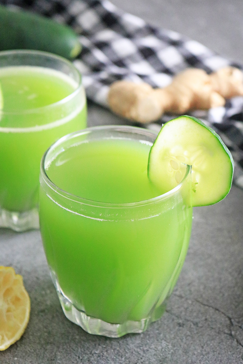 refreshing cucumber juice in a glass