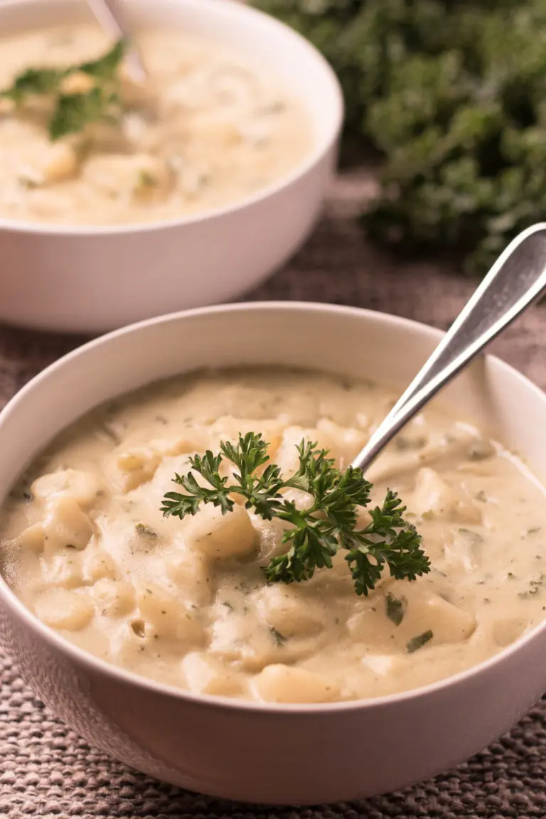 Vegan Potato & Kale Soup