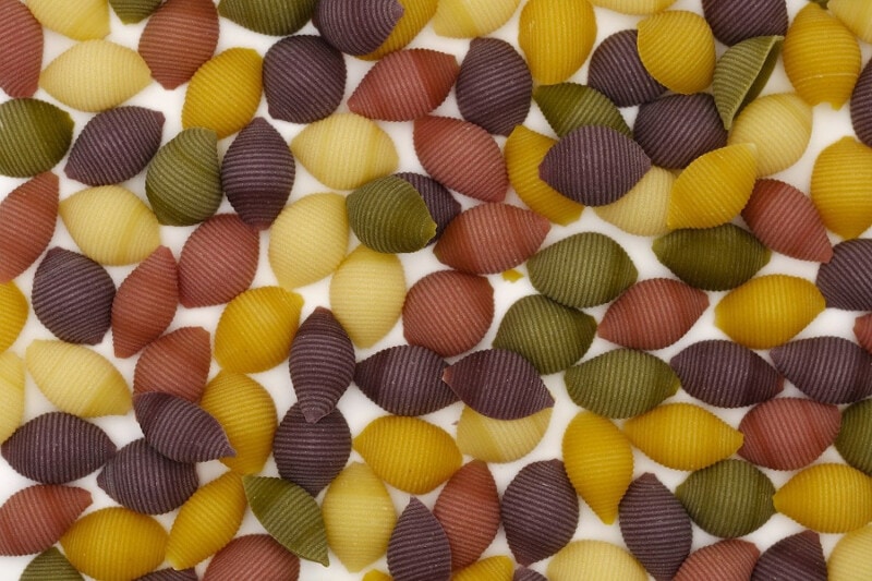 Conchiglie pasta in muliple colors.