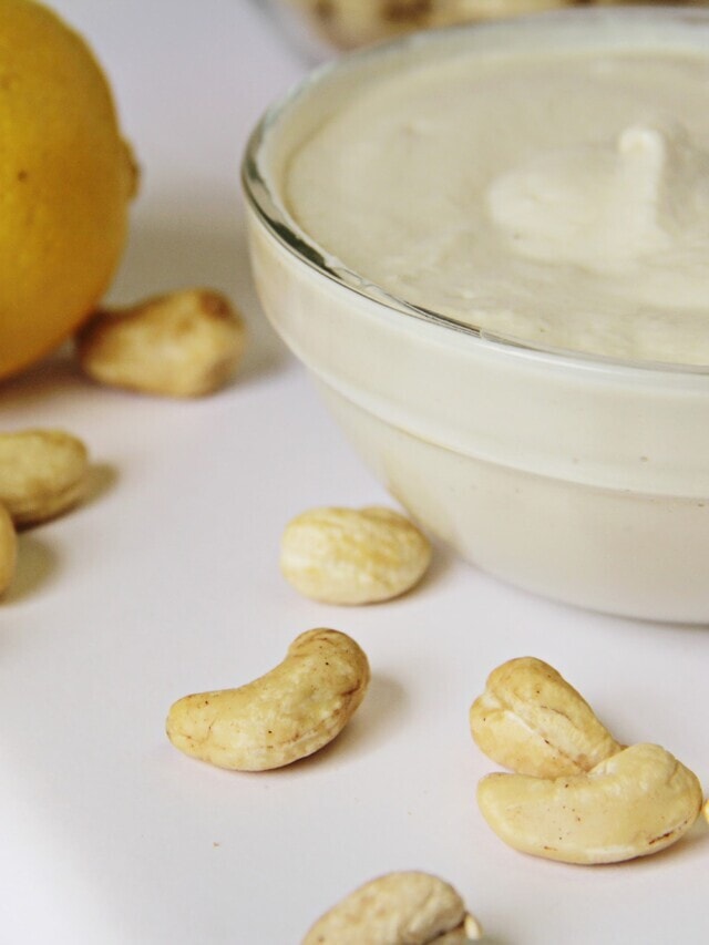 Vegan Sour Cream Substitutes – Plus Our Best Recipe