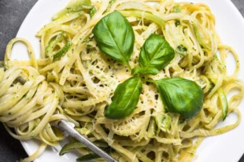 cropped-vegetarian-pasta.jpg