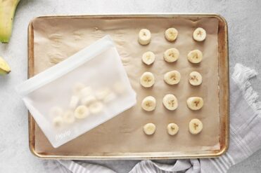 How to Freeze Bananas for Smoothies, Baking, & More