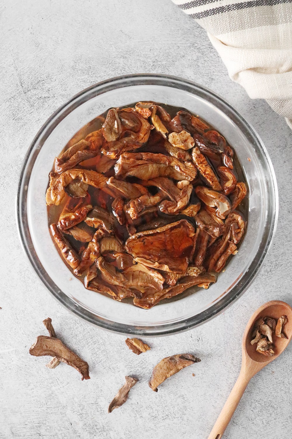 How to Rehydrate Dried Mushrooms Clean Green Simple