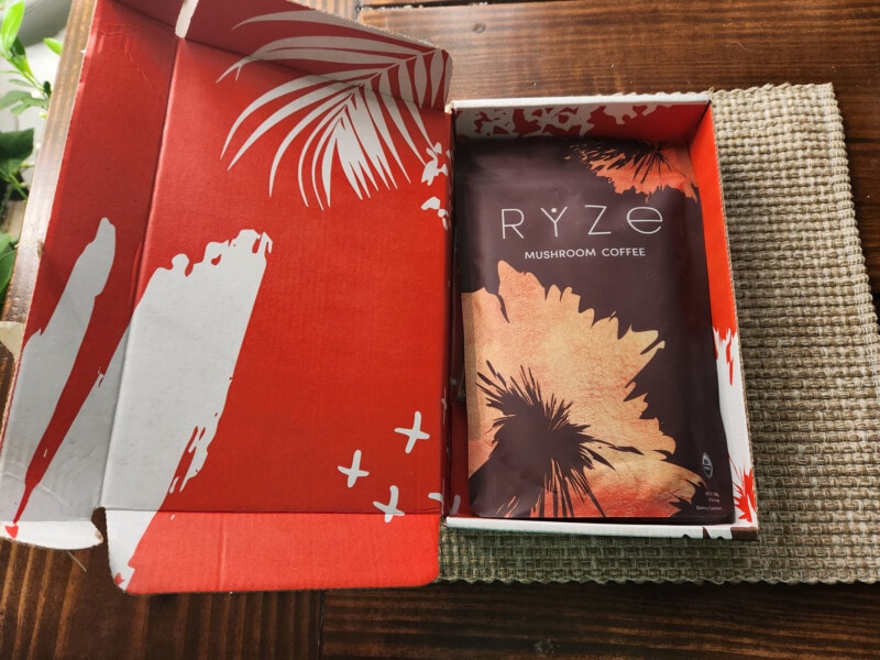 Ryze Mushroom Coffee box set packaging.